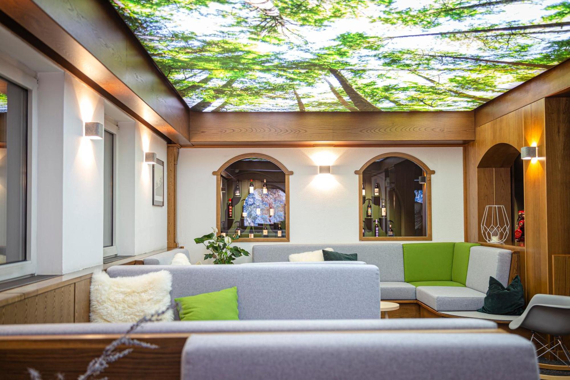 Hotel B&B Andreas Canazei Bagian luar foto